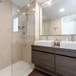 Middle Views Apartment