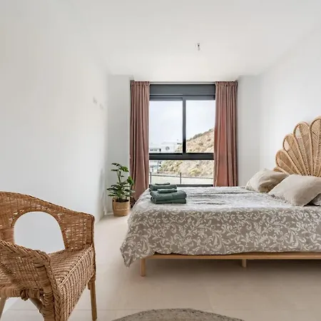 Middle Views Apartment Fuengirola