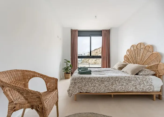 Middle Views Apartment Fuengirola