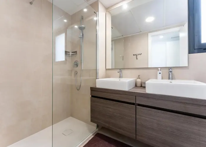 Middle Views Apartment